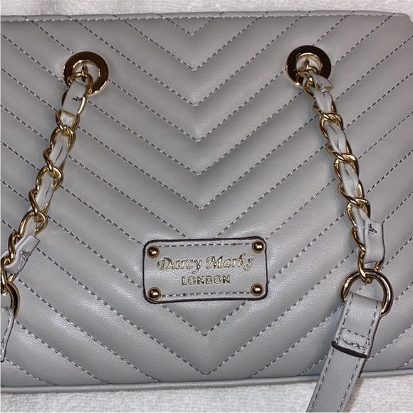 Darcy Marks London Gray Quilted Leather Shoulder Bag EUC - Picture 4 of 13